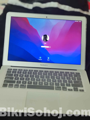 URGENT SALE - Apple Macbook Air 2017